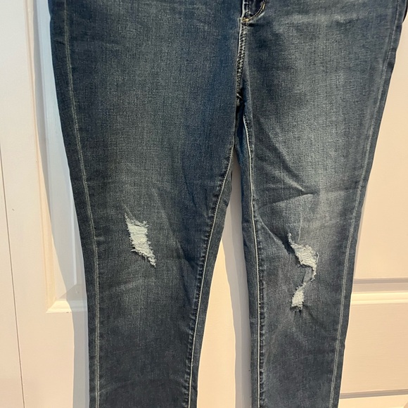 NWT Articles Of Society Distress High-rise Skinny Jean - Picture 2 of 5